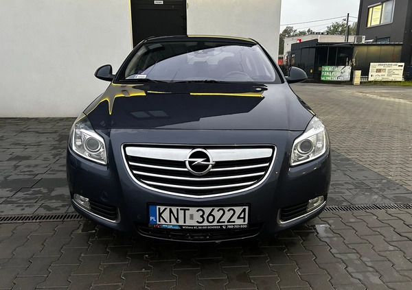 Opel Insignia cena 27500 przebieg: 220000, rok produkcji 2009 z Skawina małe 121